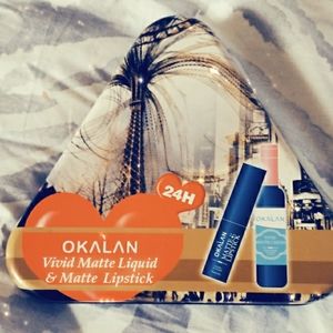 Oakland vivid matte liquid and matte lipstick